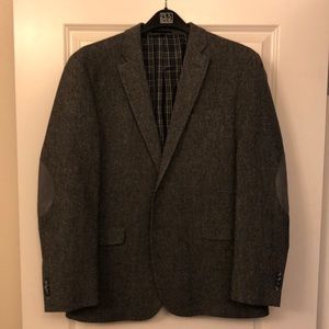 Jos. A. Bank 1905 sportcoat with elbow patches.